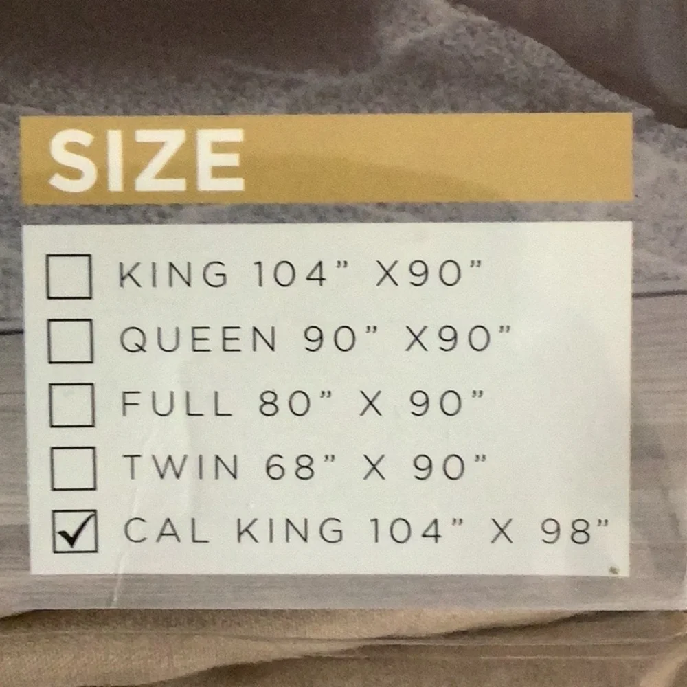 Nestl Style & Comfort Duvet Cover Set Cal King. Tan Duvet Cover Set. New In Pack